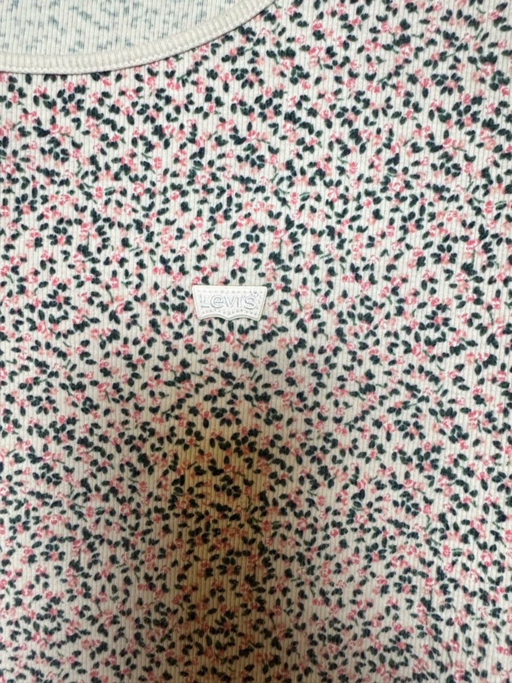 Levi's Ribbed Pink Floral Woman’s Tee Disty Print - Picture 3 of 5